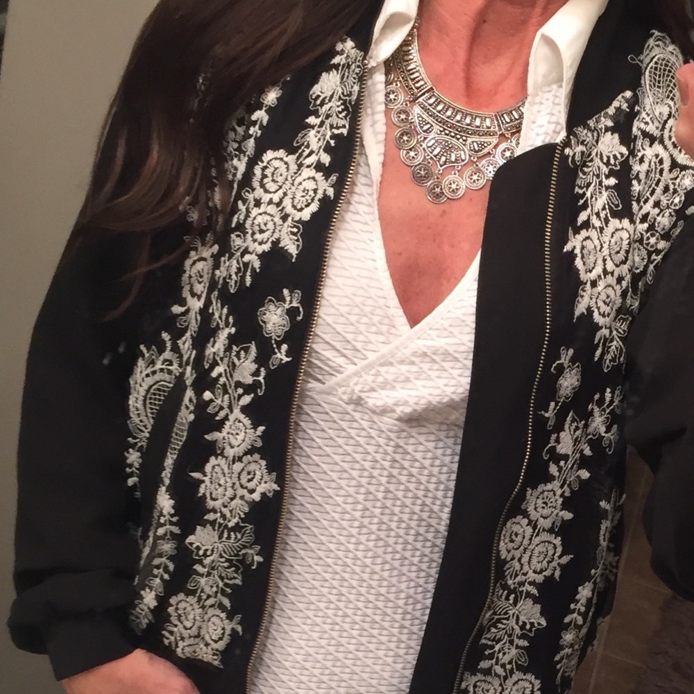 🌷Really cute jacket!!