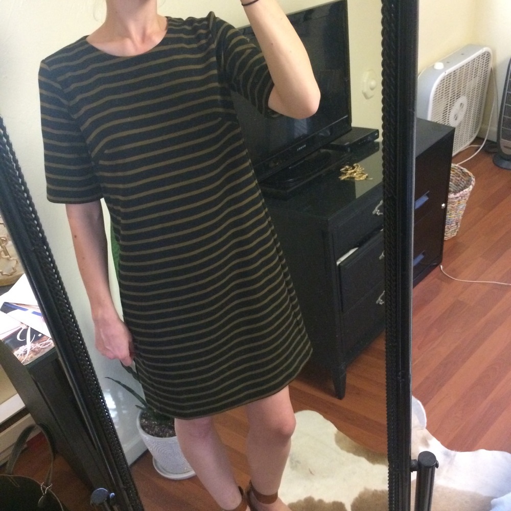 LOFT Short Sleeve Striped Dress