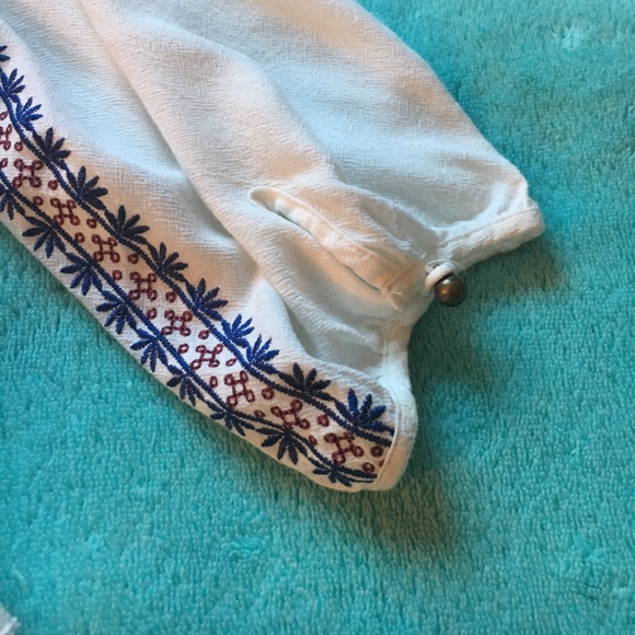 Forever 21 blouse - Picture 4 of 5