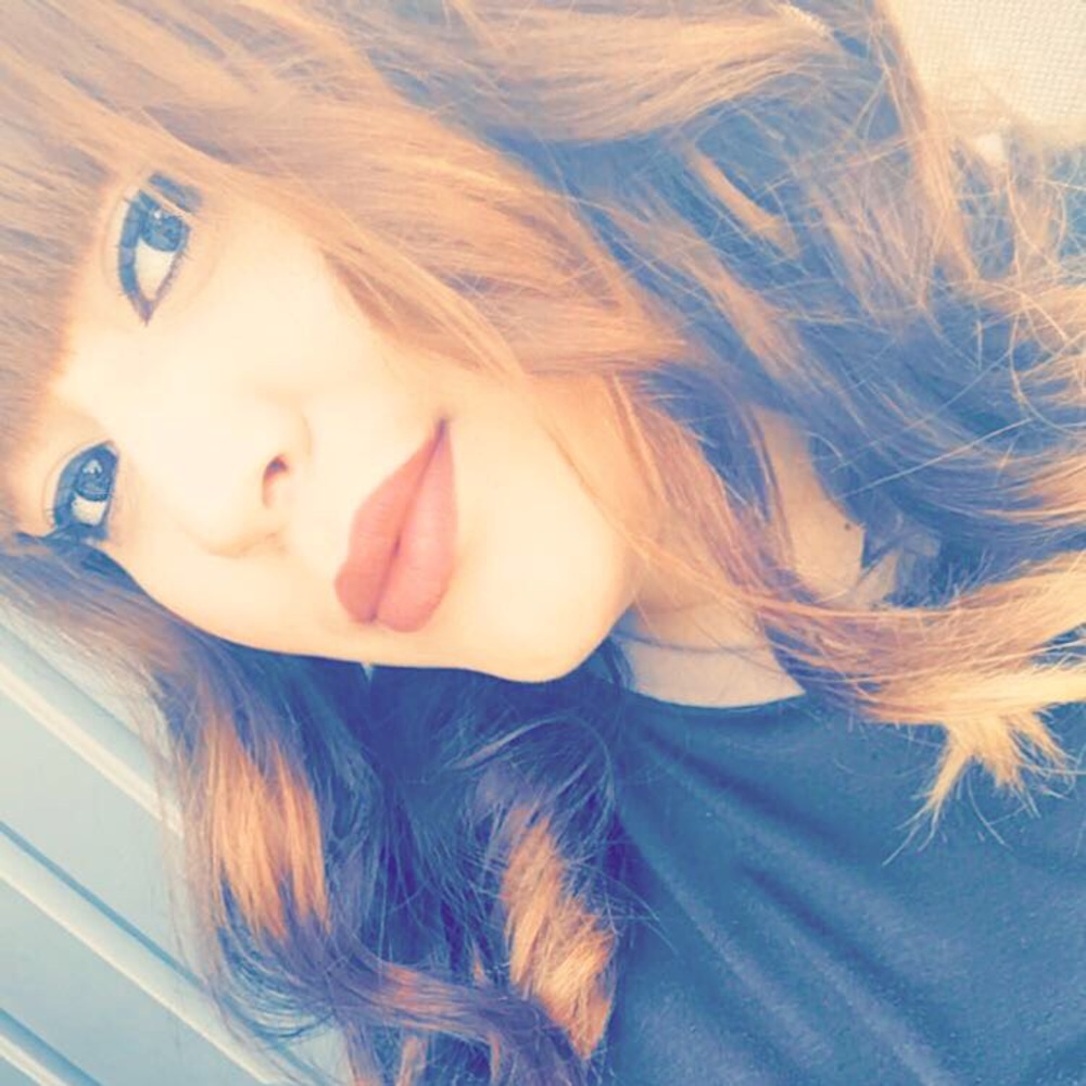 Meet your Posher, Gabriella