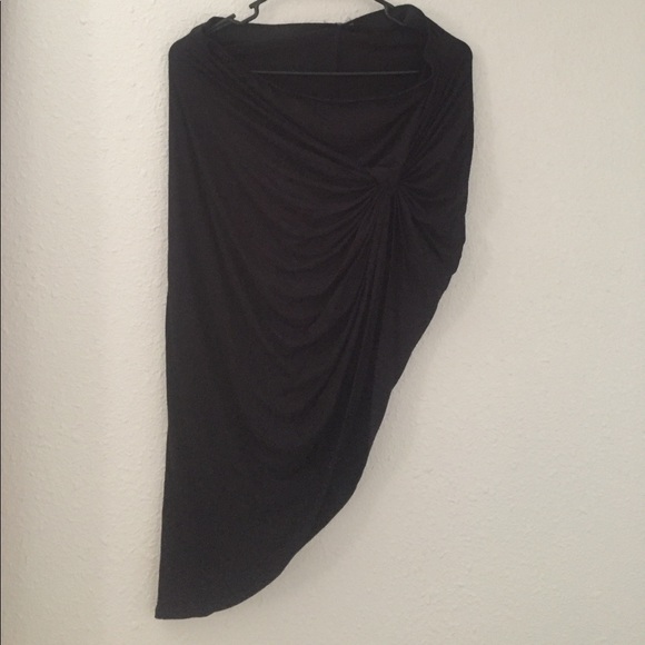Skirt - Picture 1 of 2