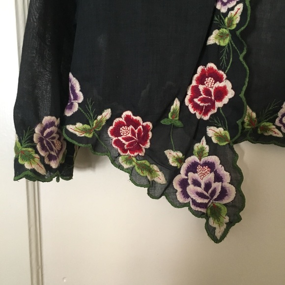 Vintage embroidered top - Picture 3 of 4