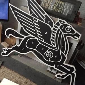 Meet your Posher, Dylan