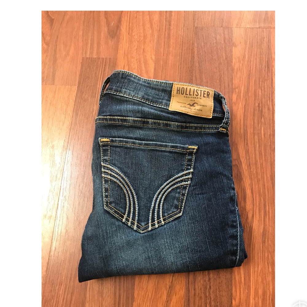 Hollister jeans