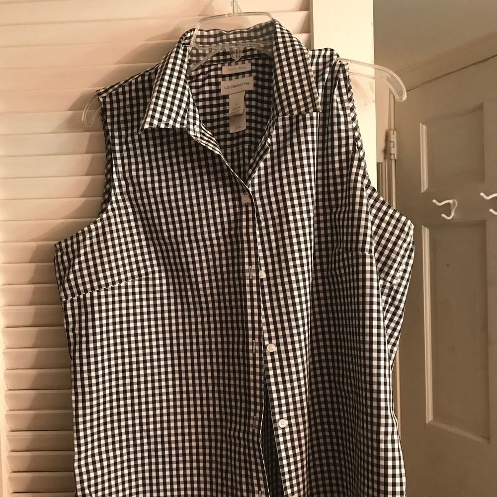 Liz Claiborne Houndstooth Sleeveless Shirt