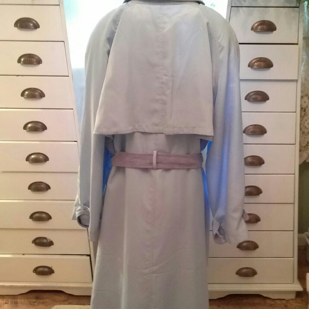 Terry Lewis trench coat - Picture 2 of 5