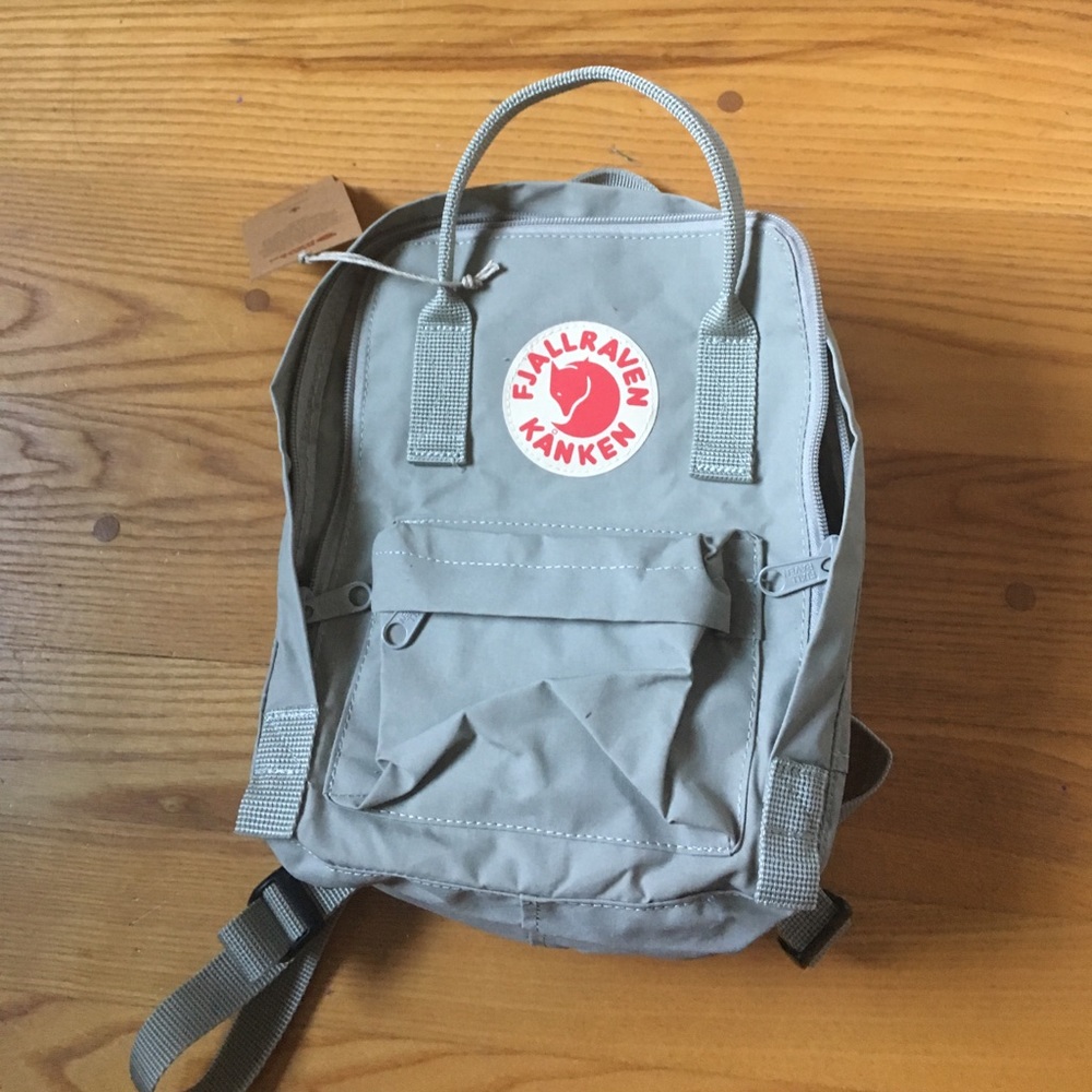 Fjall Raven Kanken Mini Backpack (Putty)