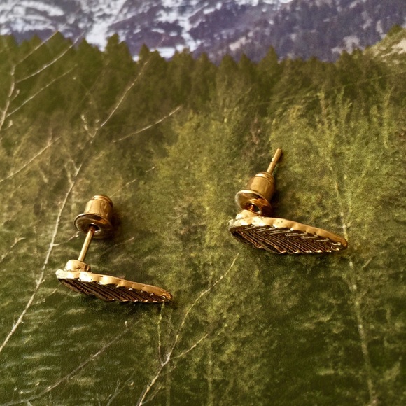 ❗️Boho Leaf Earrings - Picture 3 of 3