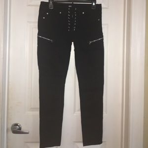 Super cute lace up jean