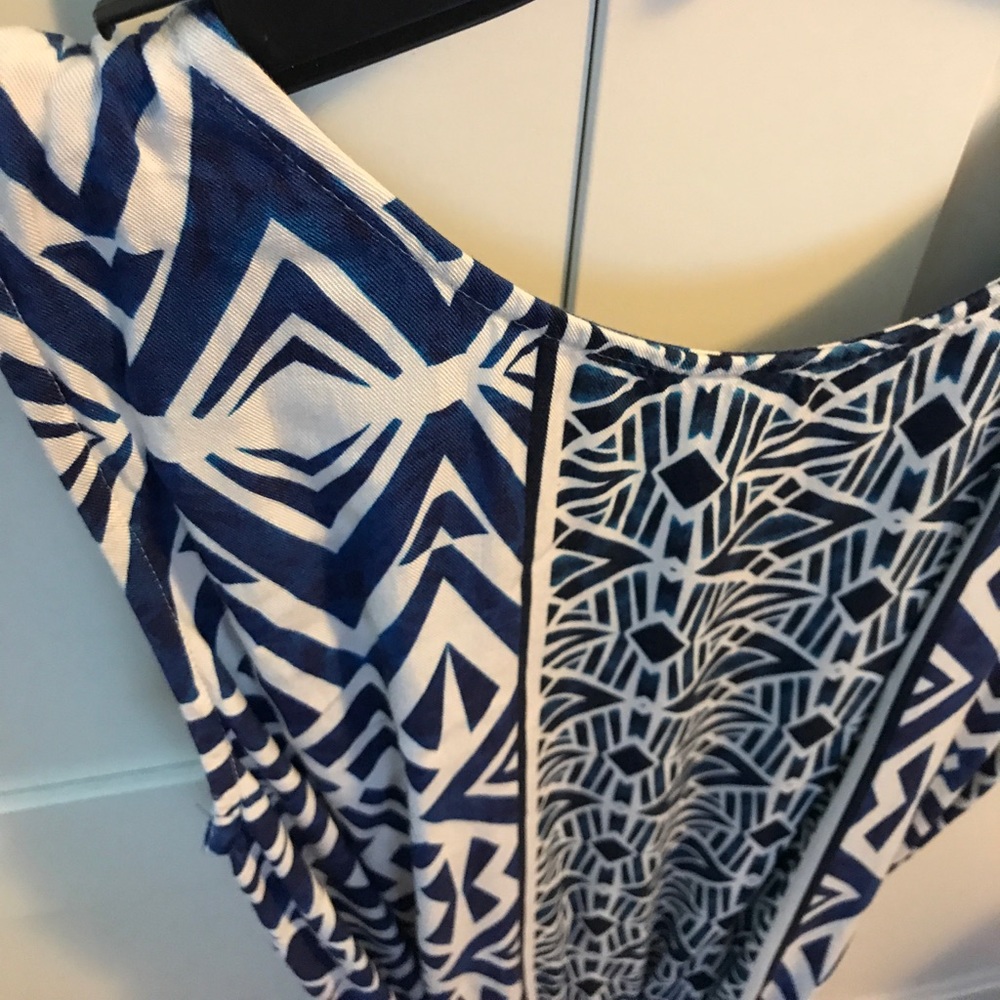 Patterned Romper - Picture 2 of 3