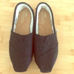 Toms Charcoal Gray Flats with lining