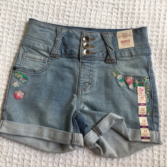 SO Light Wash Braided Belt Loop Jean Shorts New - Picture 2 of 7