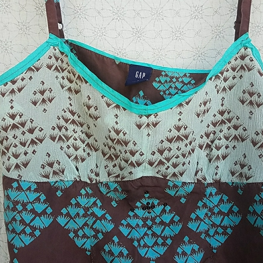 GAP Silk Tank - Picture 2 of 4
