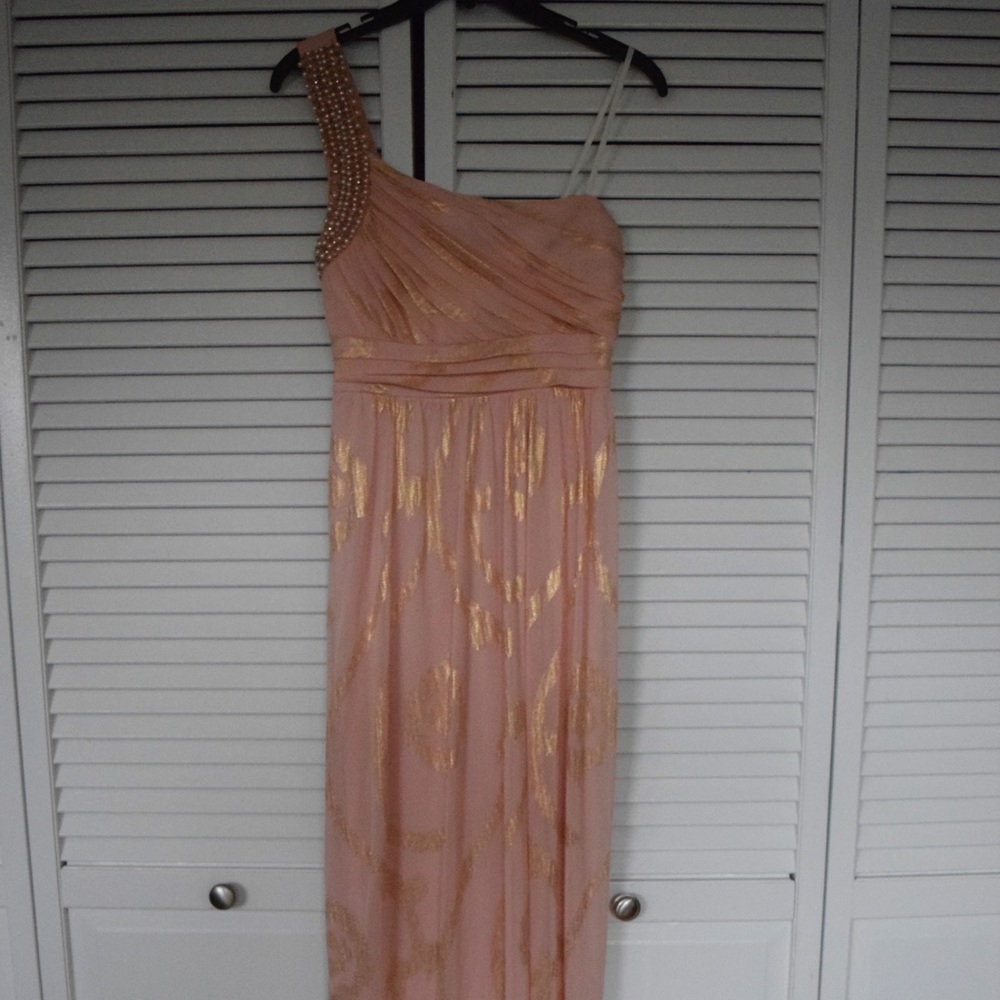 City triangles one-shoulder foil print dress