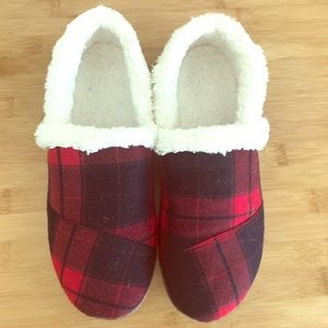 Toms Plaid Slippers