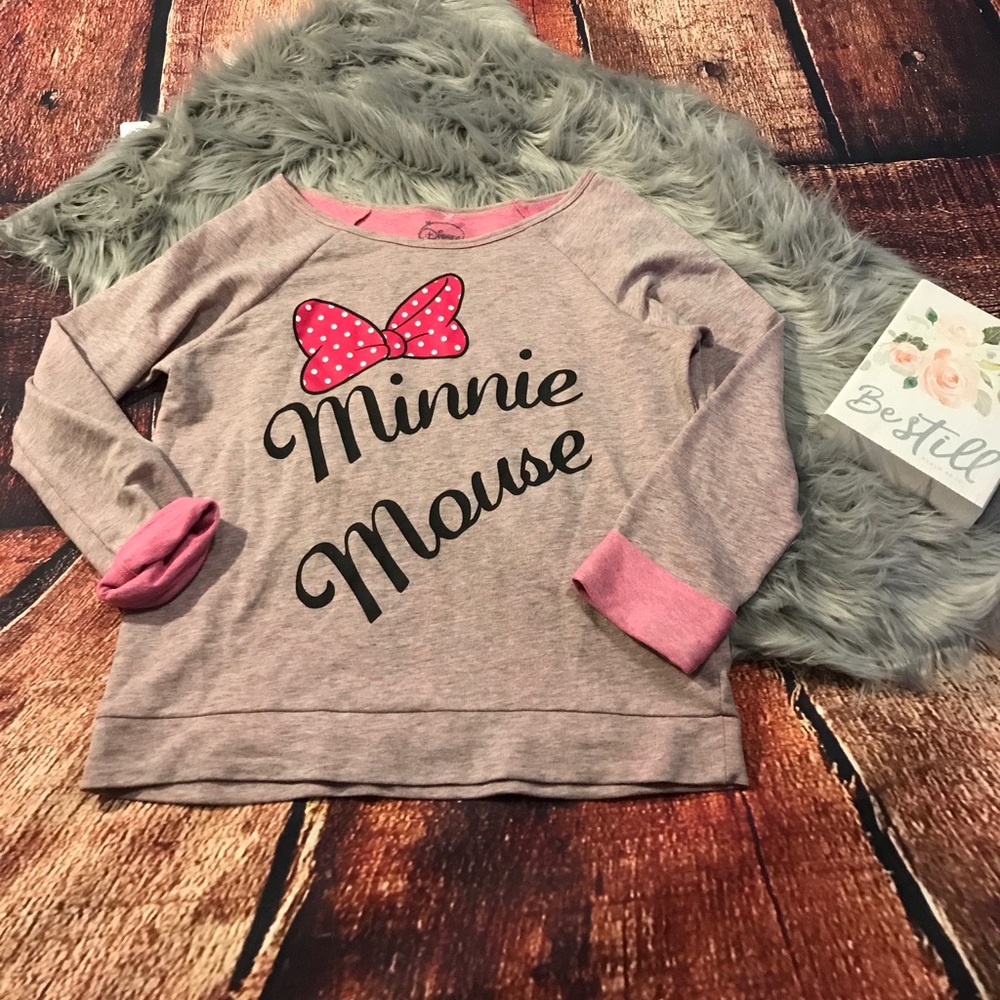 Disney top sz Small nwot