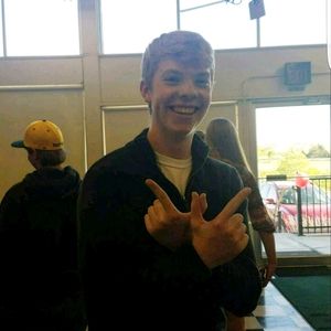 Meet your Posher, Drew