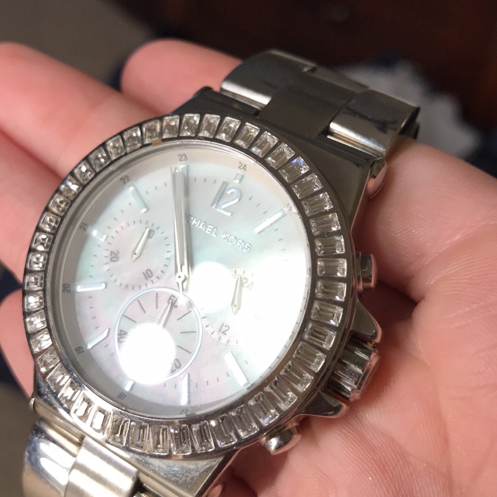 Silver Michael Kors Watch - Picture 2 of 3