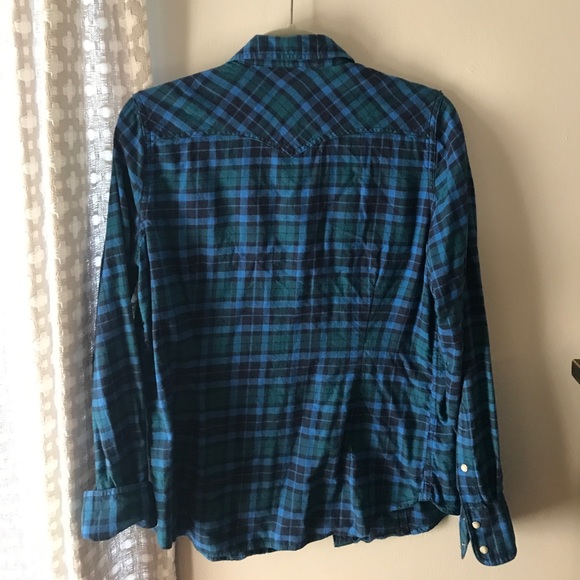 Levi Pearl Snap - Picture 3 of 3