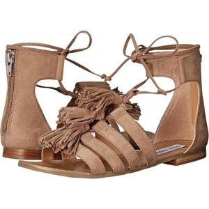 Steve Madden Monrowe Taupe Suede Sandals 6.5