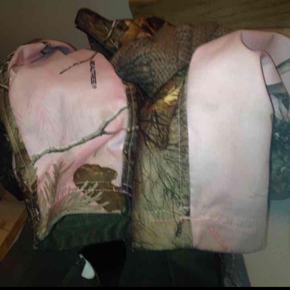 Pink camo soft shell - Picture 3 of 4