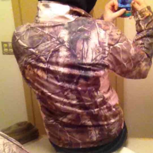 Pink camo soft shell - Picture 2 of 4