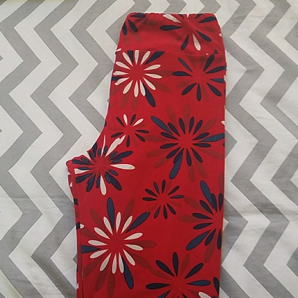 LuLaRoe Firework Leggings