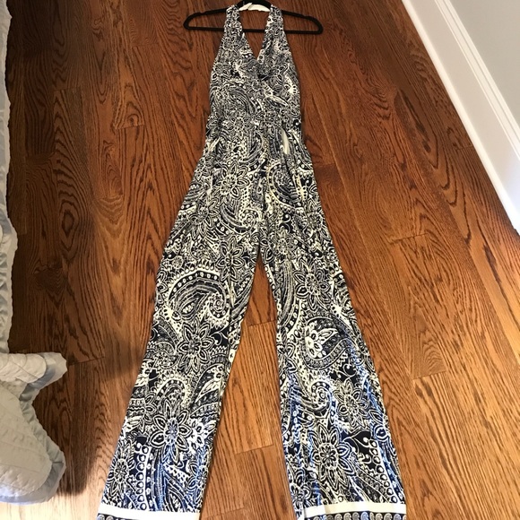 Design Lab backless halter jumpsuit - Picture 2 of 5