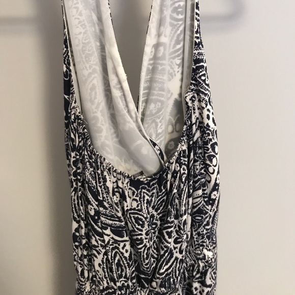 Design Lab backless halter jumpsuit - Picture 4 of 5