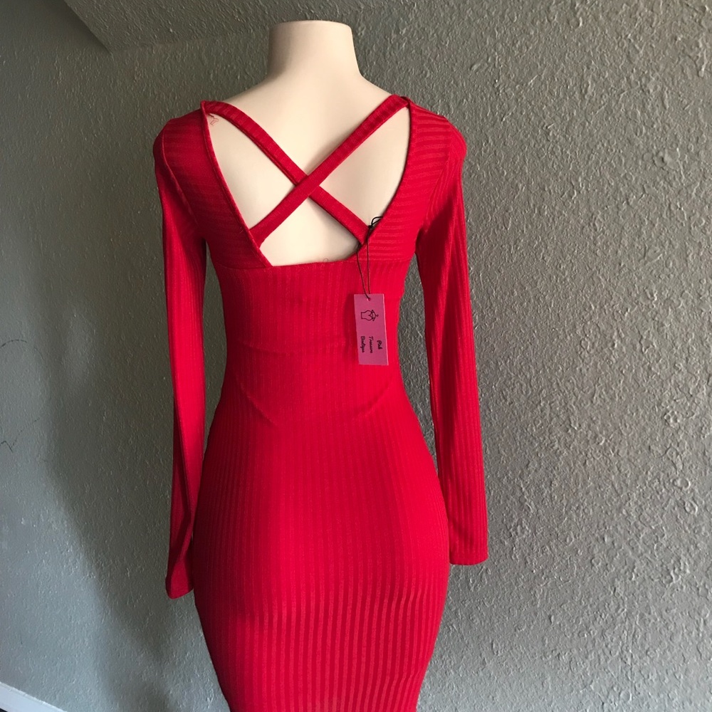 Red ribbed dress - Picture 4 of 4