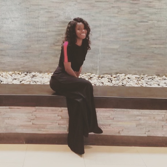 Meet your Posher, Titanium - Picture 2 of 2