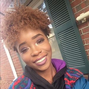 Meet your Posher, Titanium