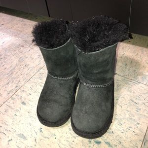 Toddler UGG boots size 7