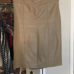 Tan leather Theory skirt