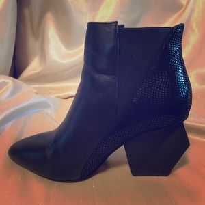 Jady Rose geometric heel leather bootie
