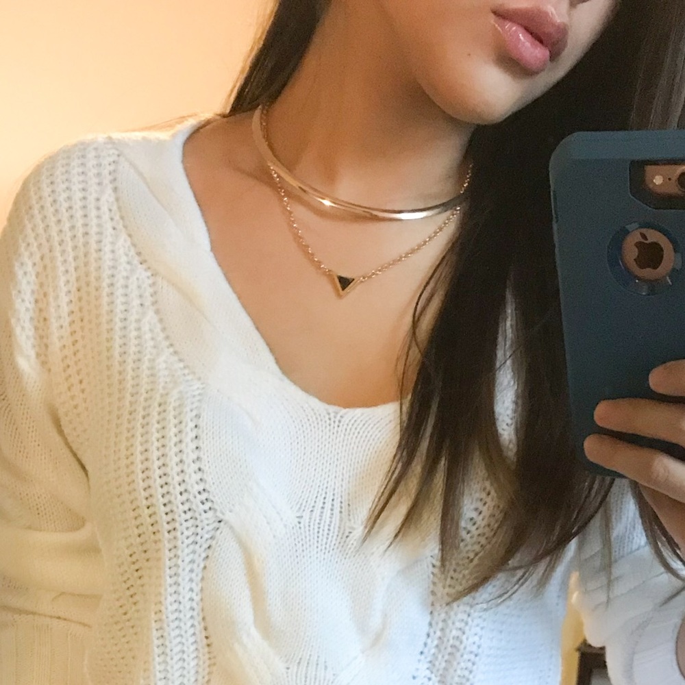 5FOR$25 Circle Chain and Triangle Pendant Necklace - Picture 4 of 5