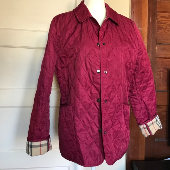 Burberry Jackets & Blazers - Burberry quilted jacket size S