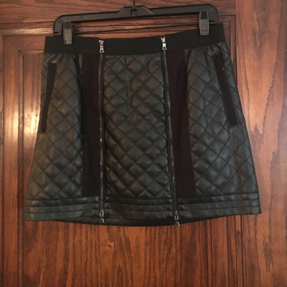 Bcbg faux leather quilted skirt