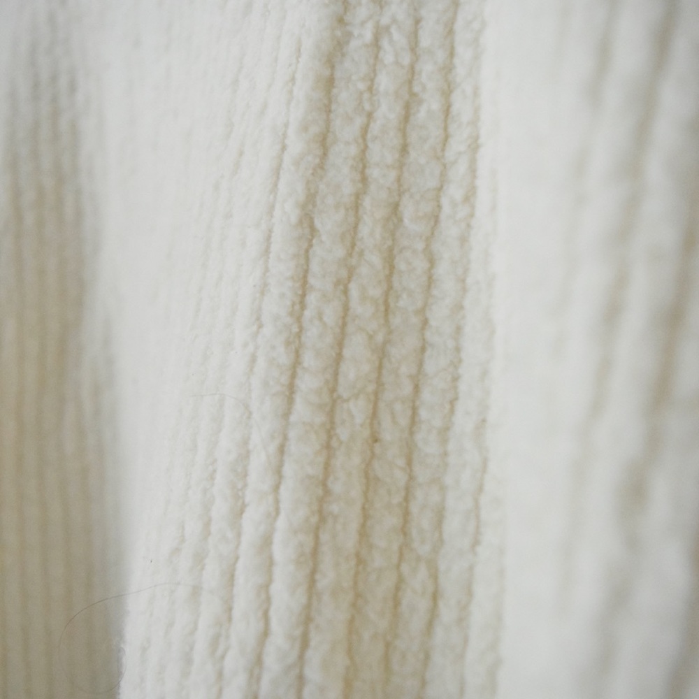 Boucle long sleeve