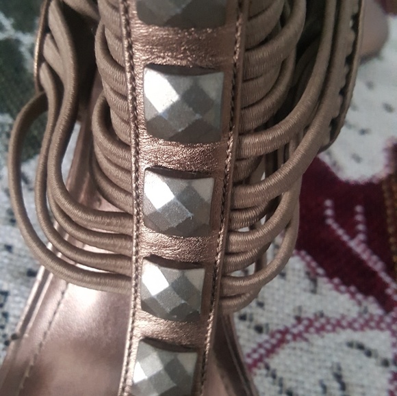 Bronze heels - Picture 3 of 4