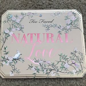 Too faced "Natural Love"