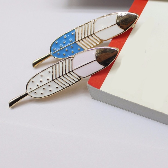 New French Feather Enamel Brooches - Picture 4 of 5