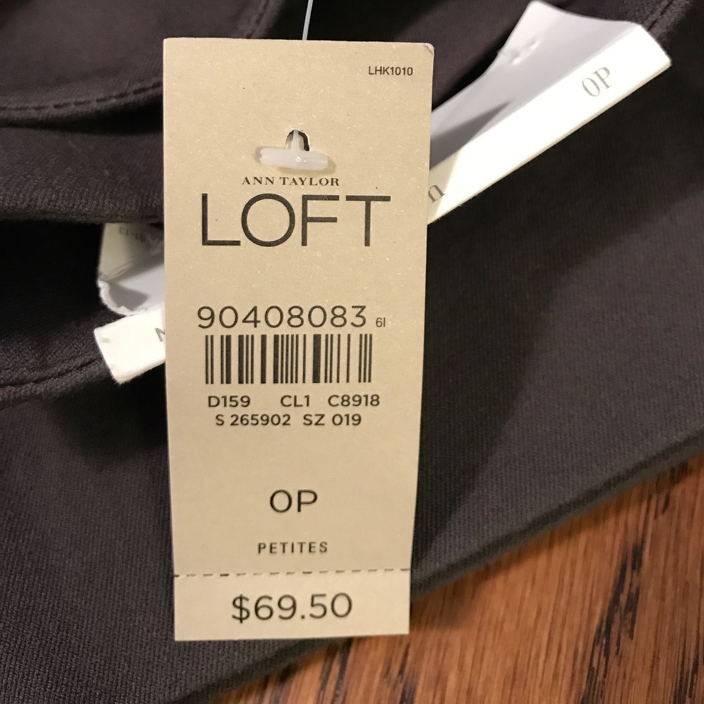 NWT- Loft trousers - Picture 4 of 5