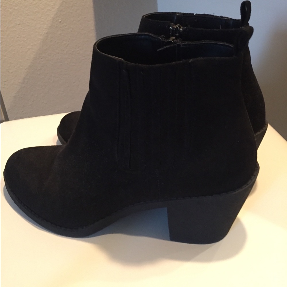 Black Booties - Picture 4 of 4