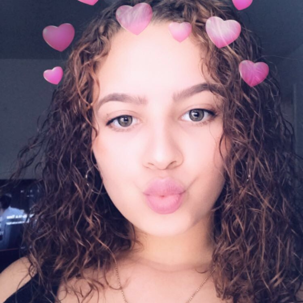 Meet your Posher, Arianna