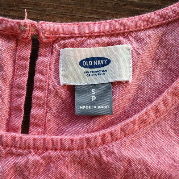 Old Navy Top - Picture 2 of 3