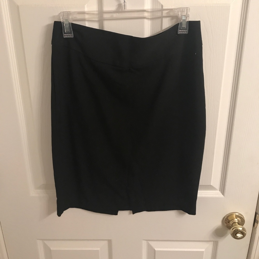 Black pencil skirt