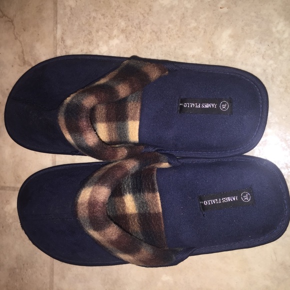 Men's slippers - Picture 2 of 4