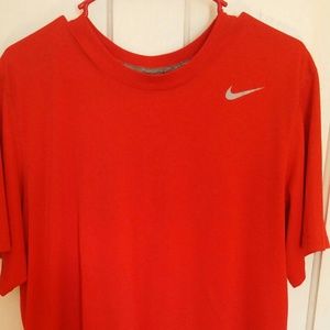 NIKE DRI-FIT T-SHIRT
