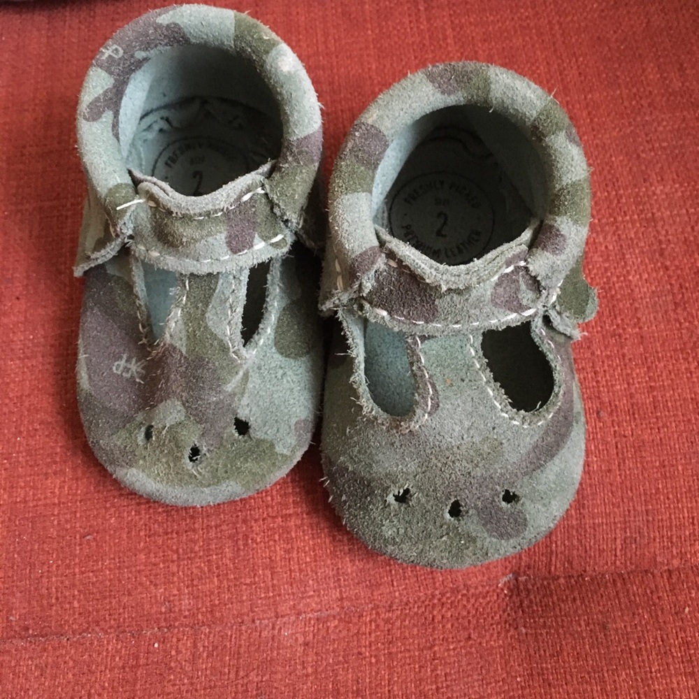 Mary Janes moccasins